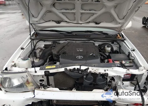 2011 Toyota Tacoma Base V6 z USA, uszkodzony, nr VIN 5TFUU4EN4BX002880